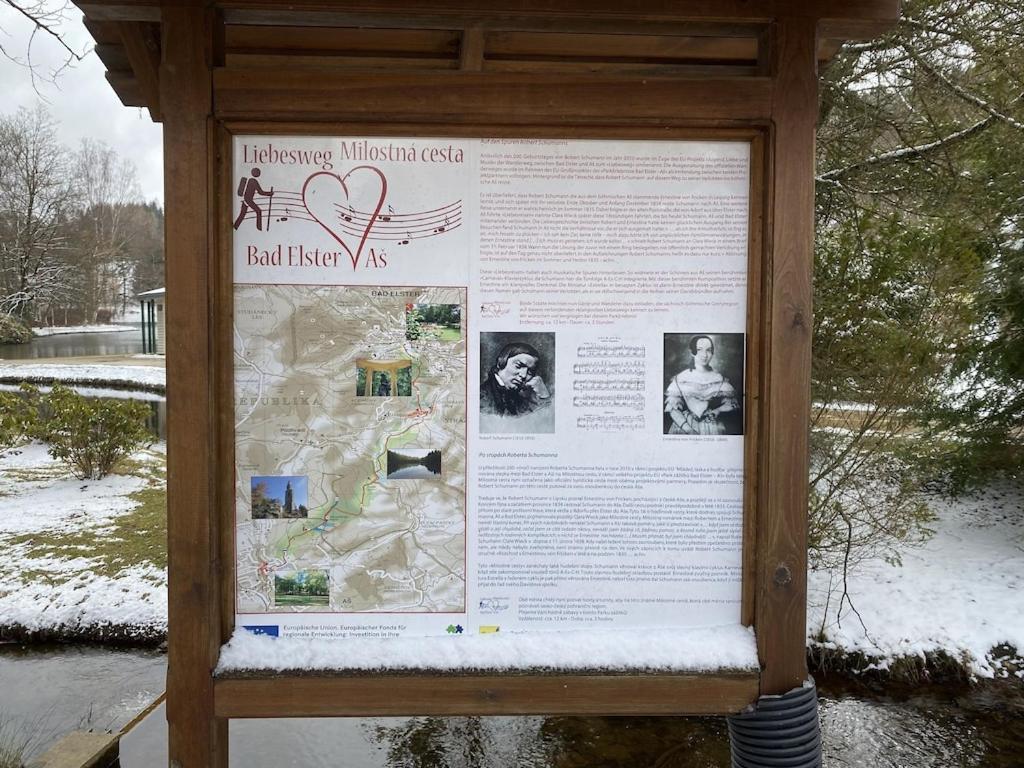 Fewo Roland Ranft Direkt Am Kurpark Barrierearm 60Qm Bad Elster Bagian luar foto